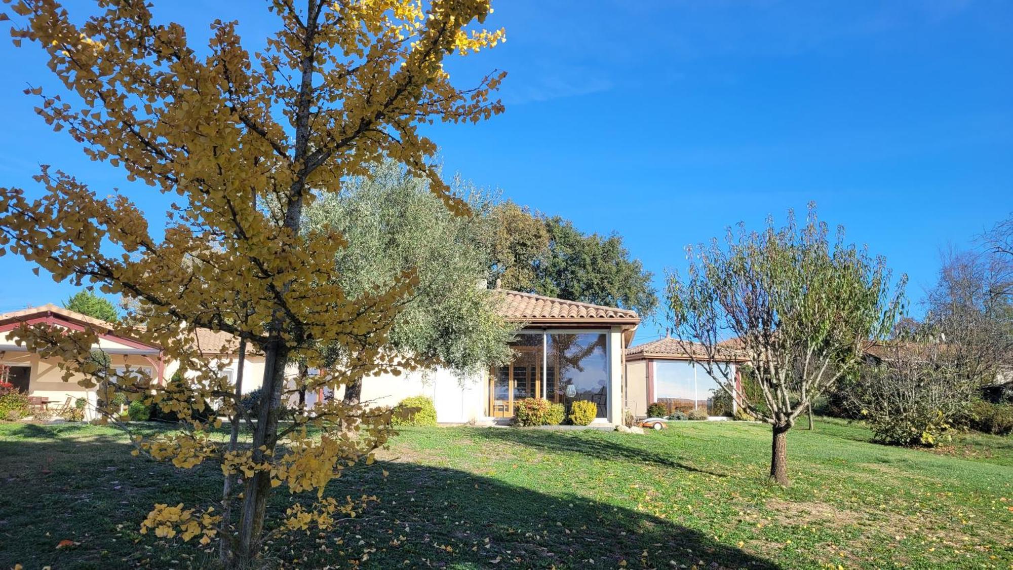 LE CLOS CASTEL -Chambre d'hôtes - Gîte équipé Casteljaloux Exterior foto